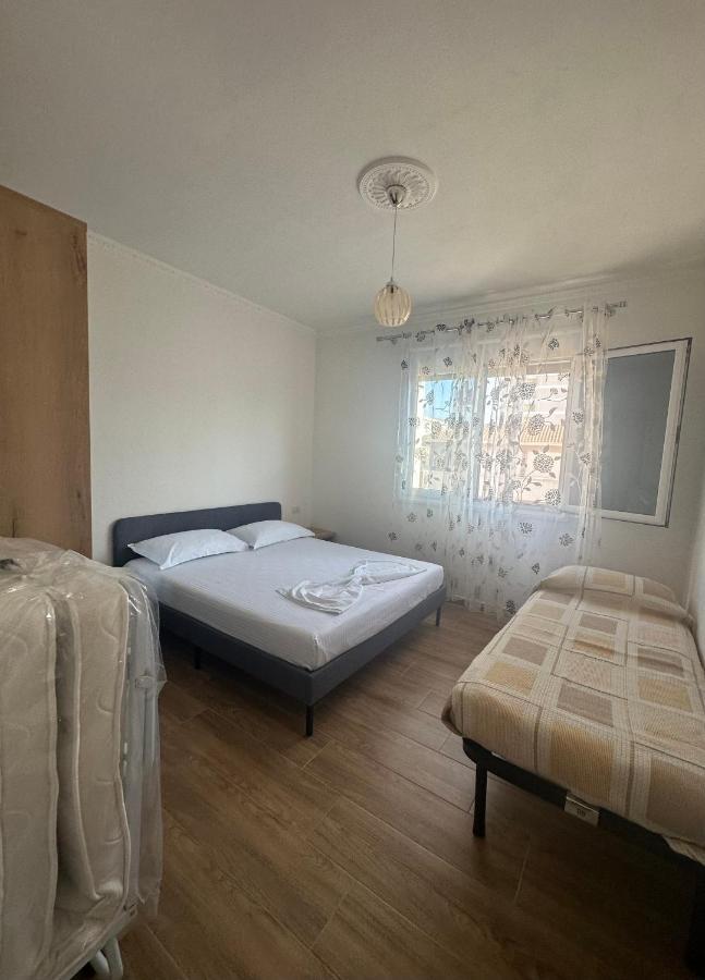 Vlora Central & Comfy Apartment Exterior photo