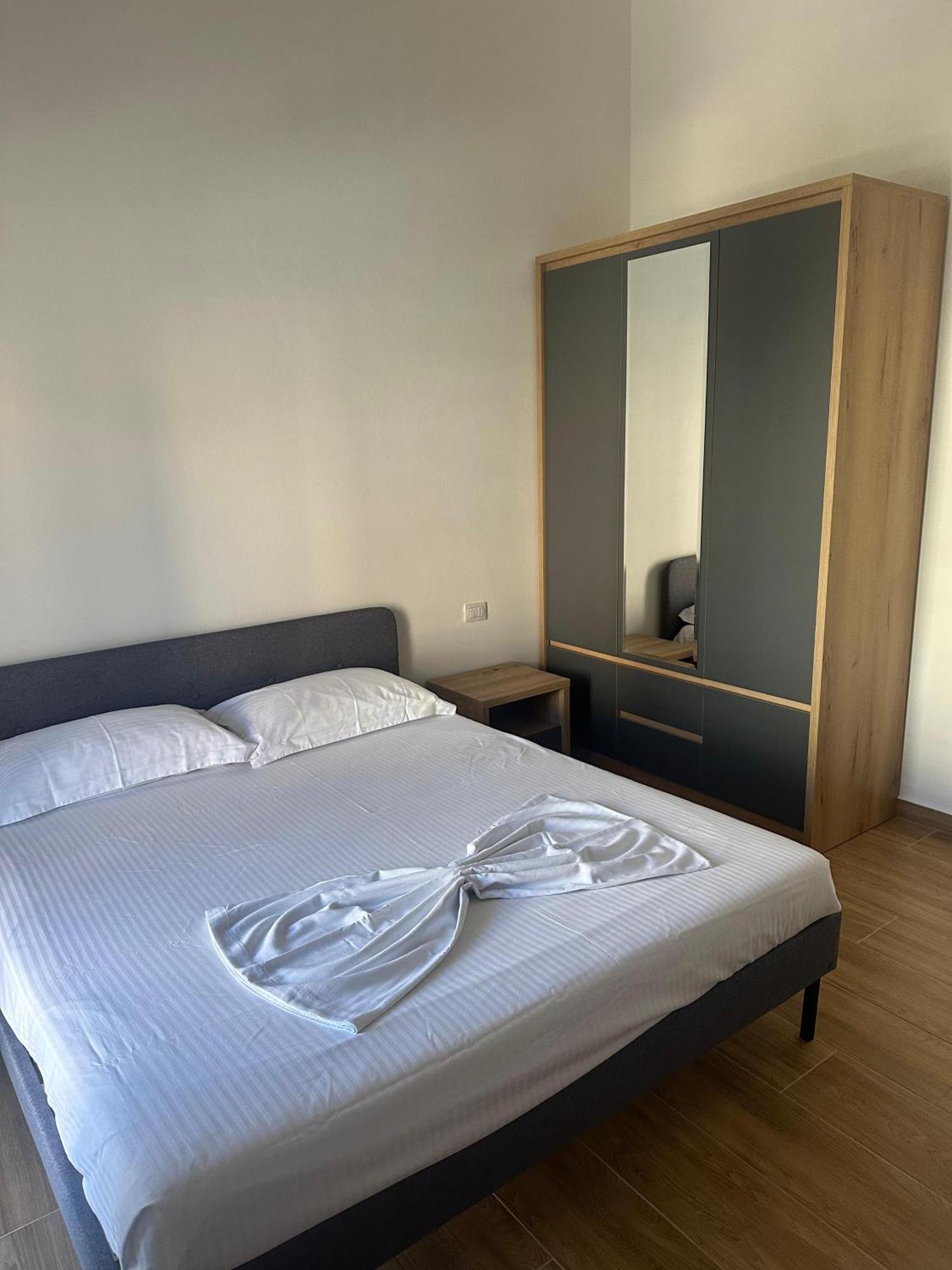 Vlora Central & Comfy Apartment Exterior photo